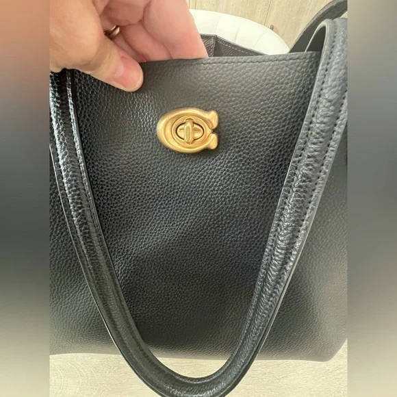 Coach Willow Tote - Picture 7 of 16